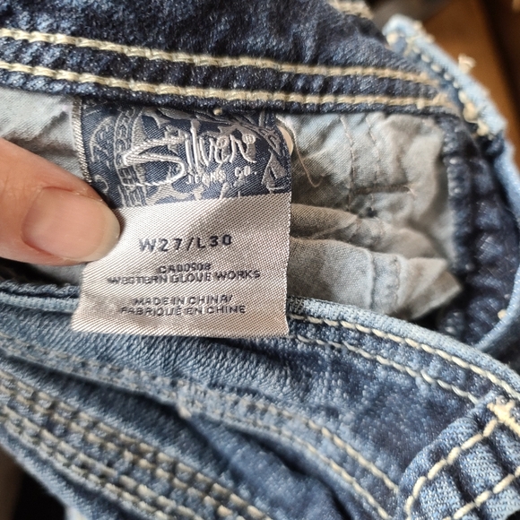 Womans Silver Capris - Picture 3 of 3